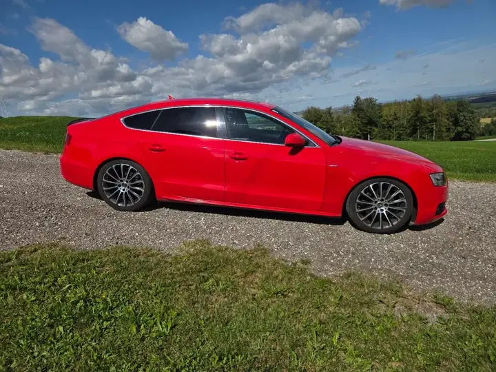 Audi A5 2011 photo 3