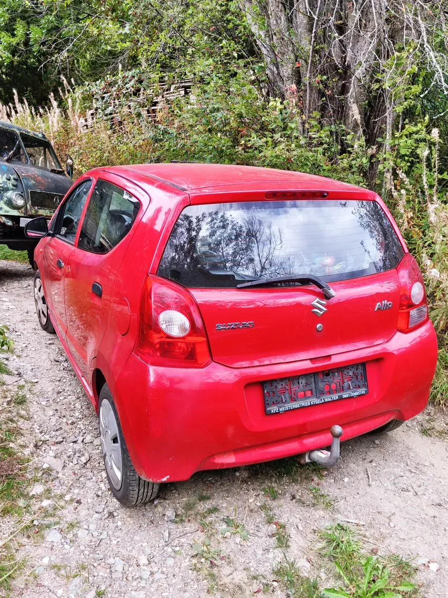 Suzuki Alto 2012 photo 2