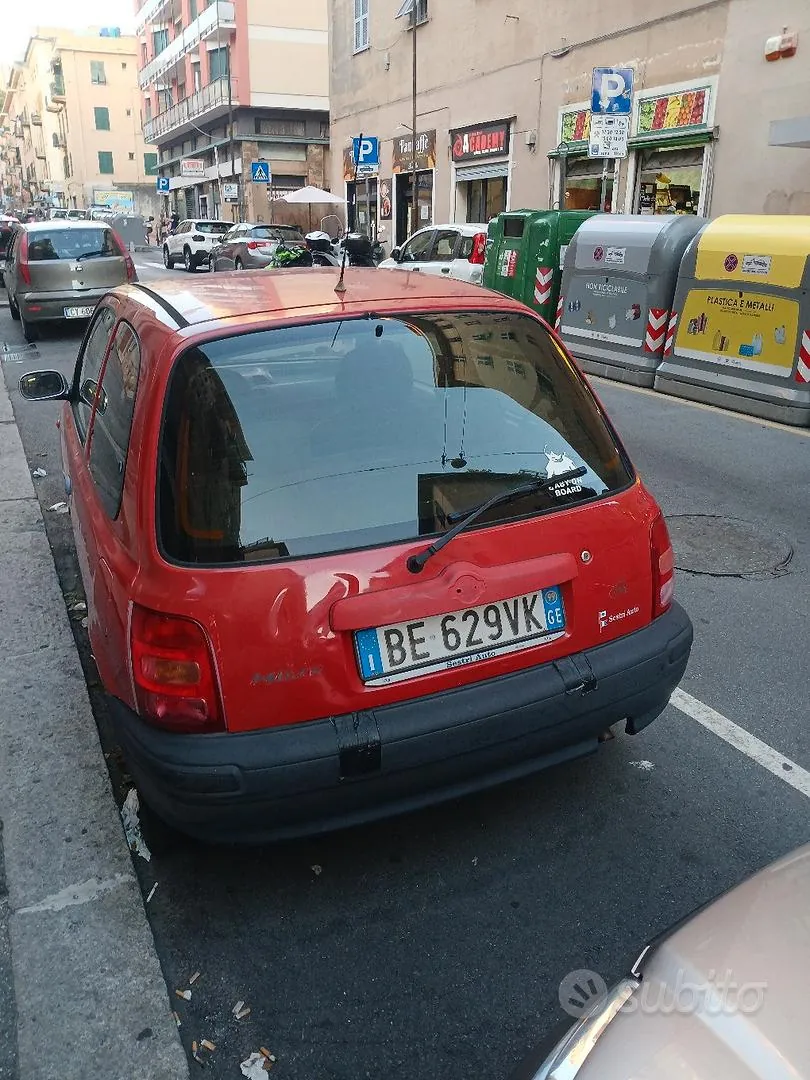 Nissan Micra 1999 photo 3