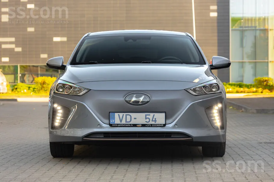Hyundai Ioniq 2017 photo 2