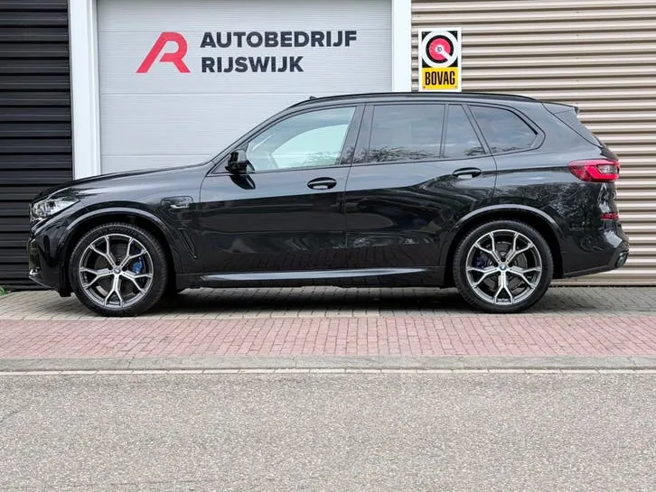 BMW X5 2022 photo 2