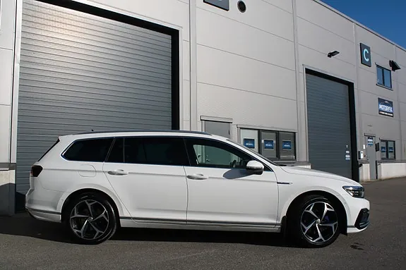 Volkswagen Passat 2020 photo 4