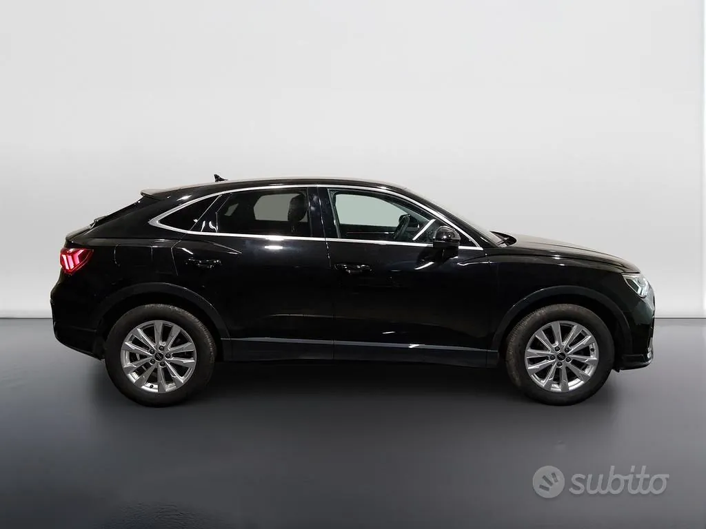 Audi Q3 2025 photo 3