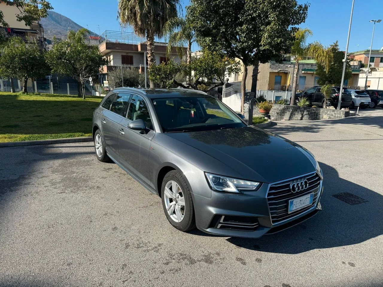 Audi A4 Avant 2016 photo 2