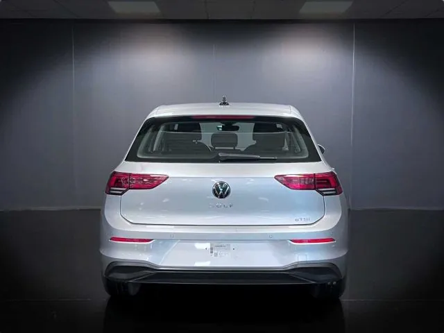 Volkswagen Golf 2023 photo 5