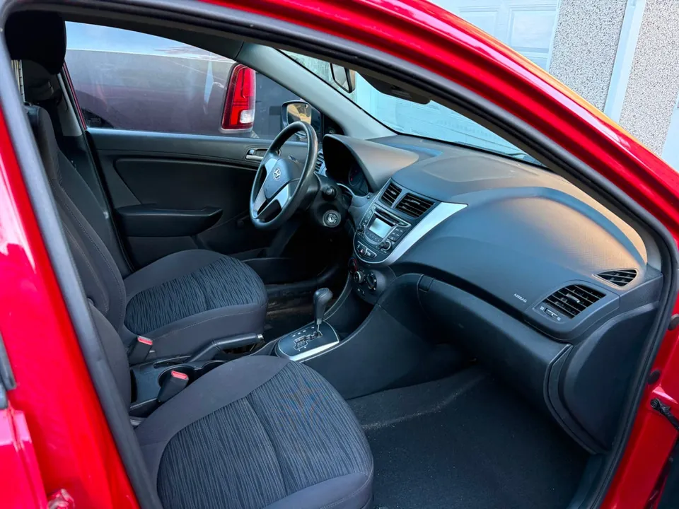 Hyundai Accent 2015 photo 5