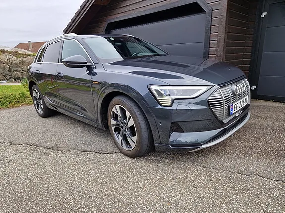 Audi E-Tron 2023 photo 2