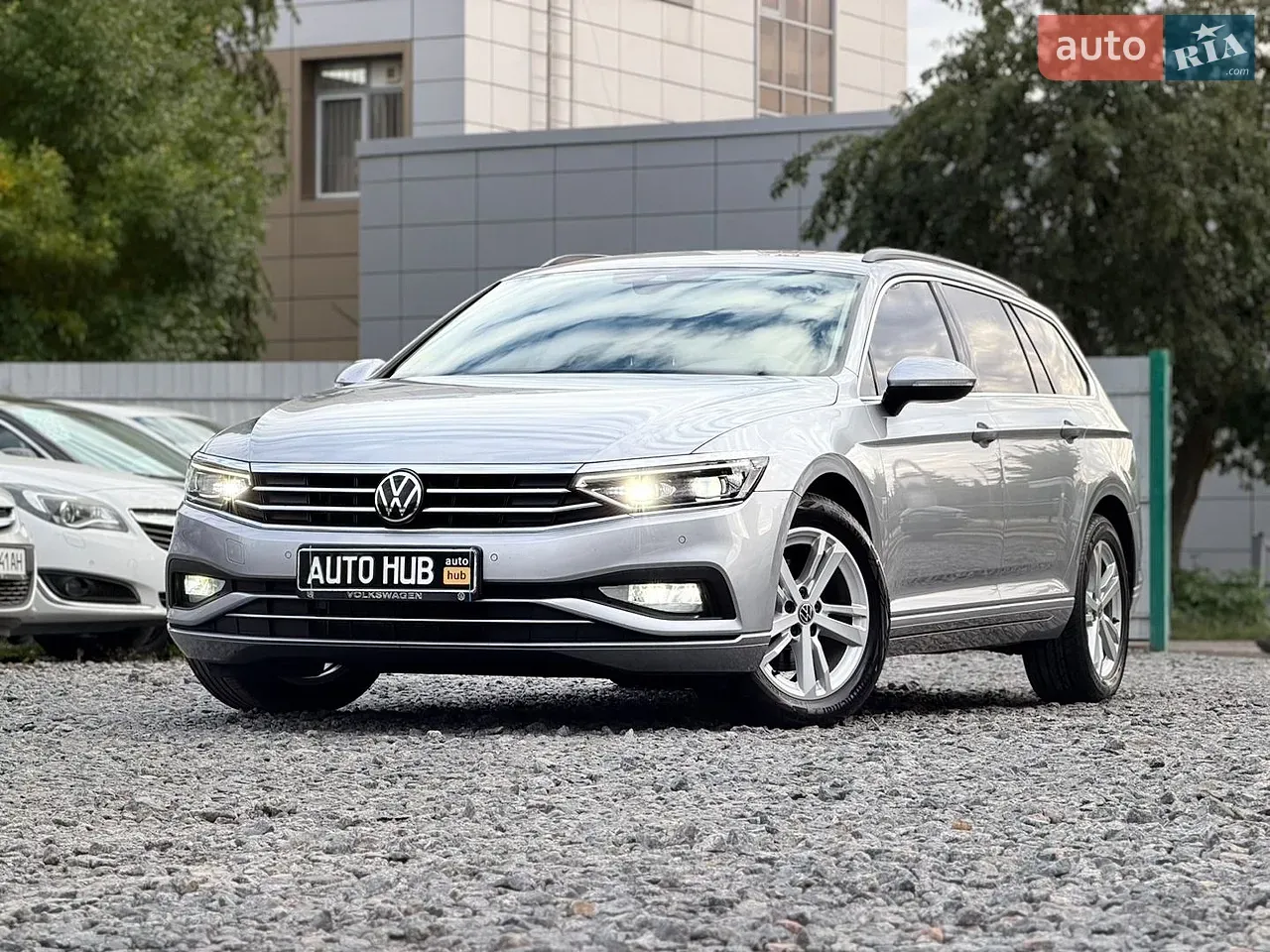 Volkswagen Passat 2021 photo 4
