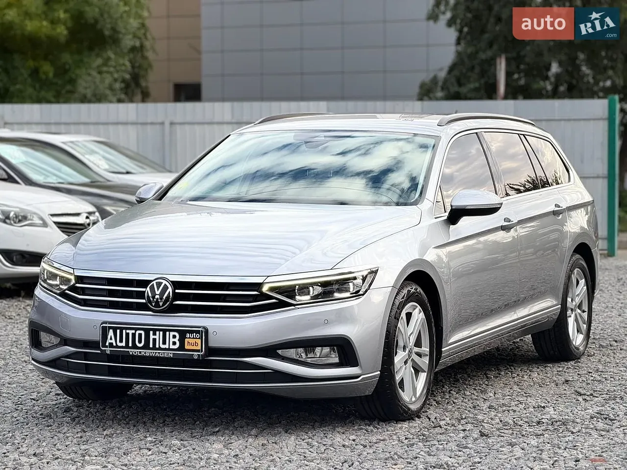 Volkswagen Passat 2021 photo 5