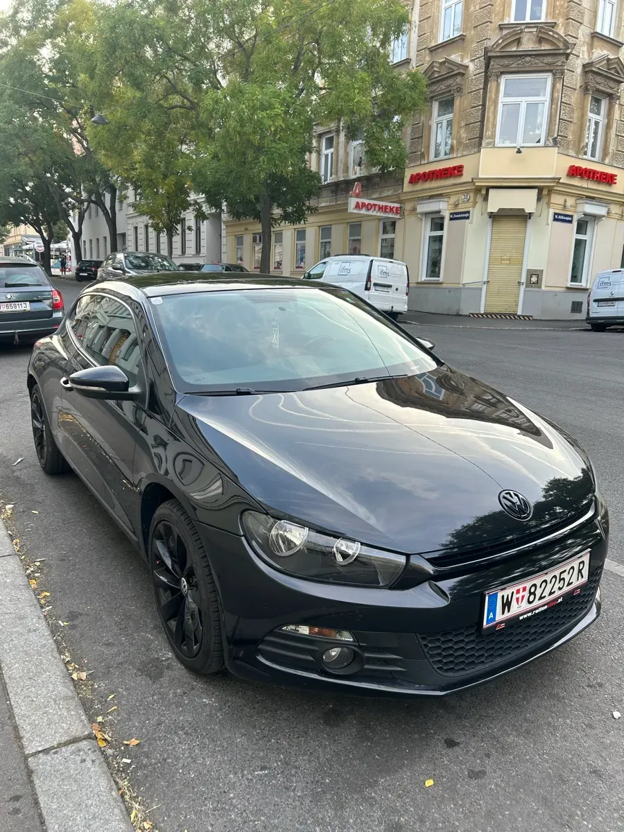 Volkswagen Scirocco 2009 photo 2