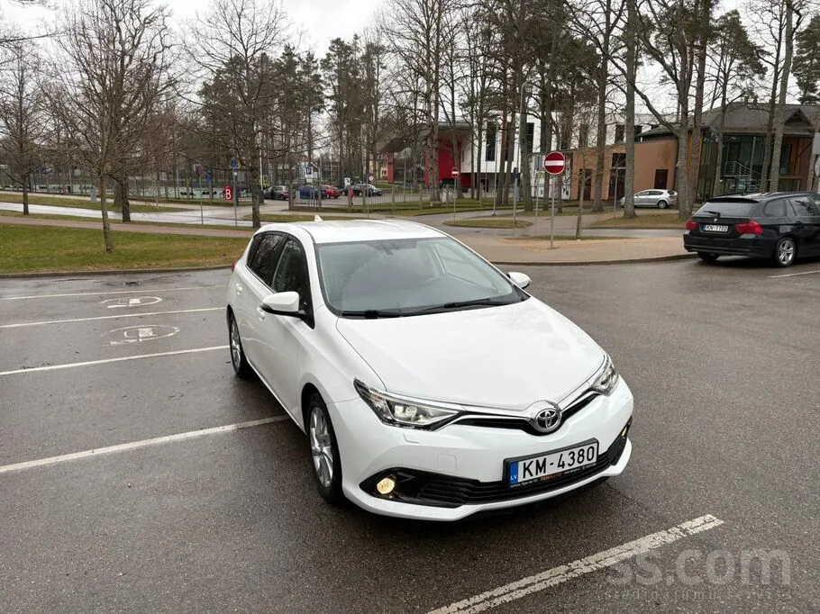 Toyota Auris