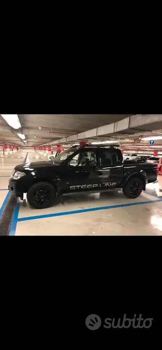 Nissan Navara 2014 photo 2