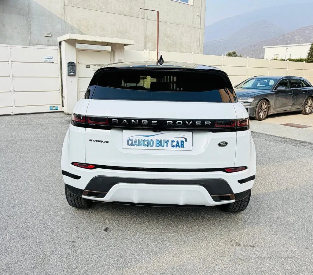 Land Rover Range Rover Evoque 2022 photo 4