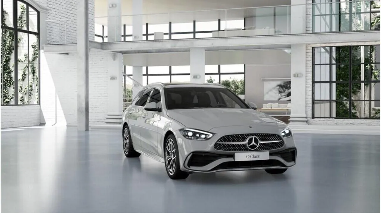 Mercedes-Benz C-Class photo 2