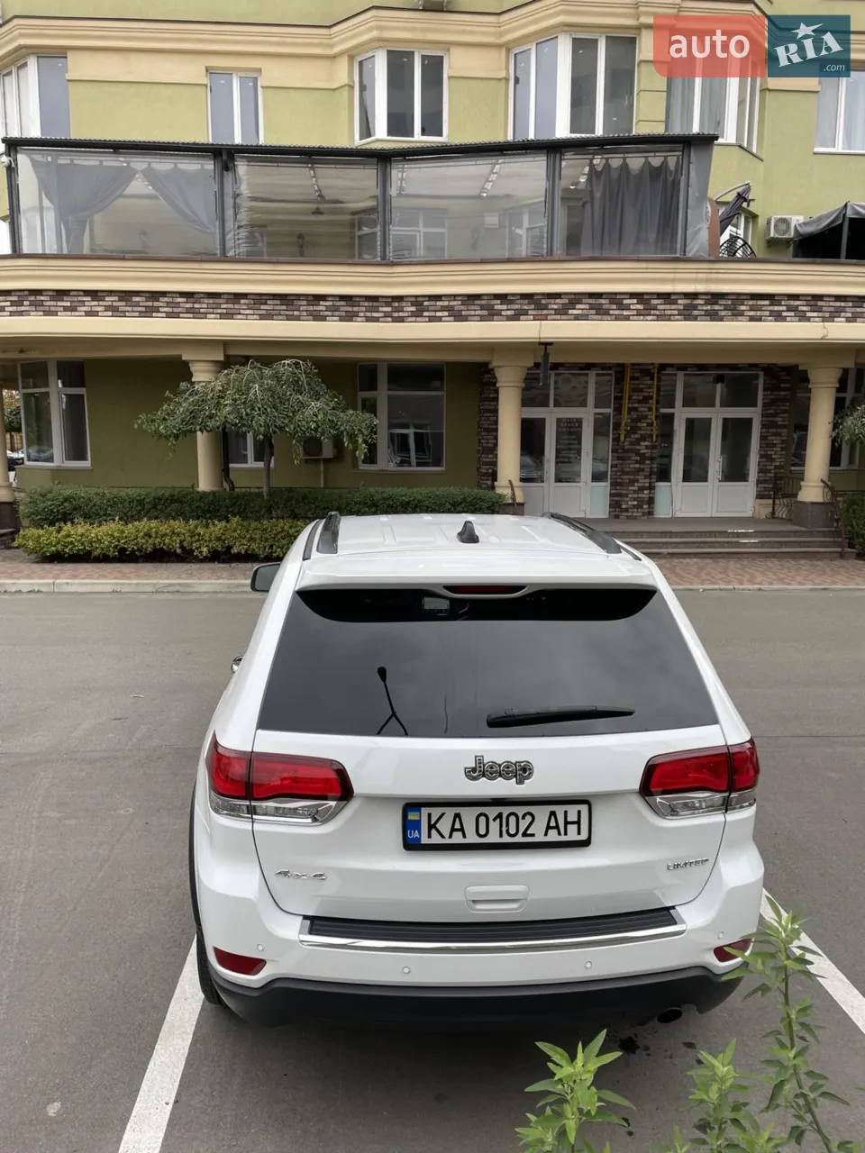 Jeep Grand Cherokee 2020 photo 4