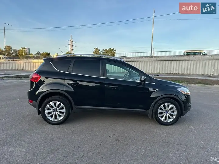 Ford Kuga 2011 photo 3
