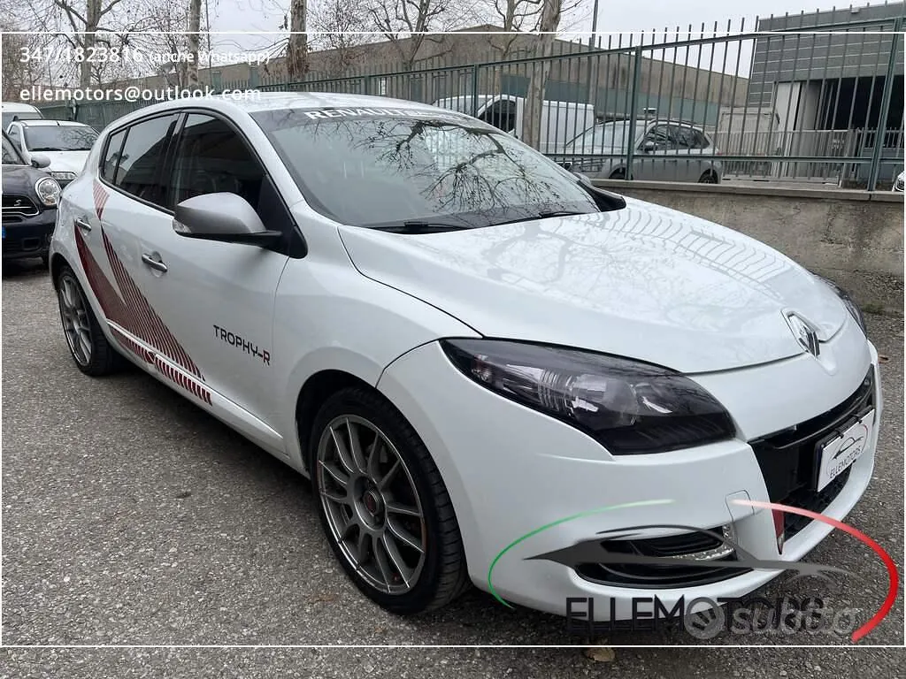 Renault Megane 2012 photo 3