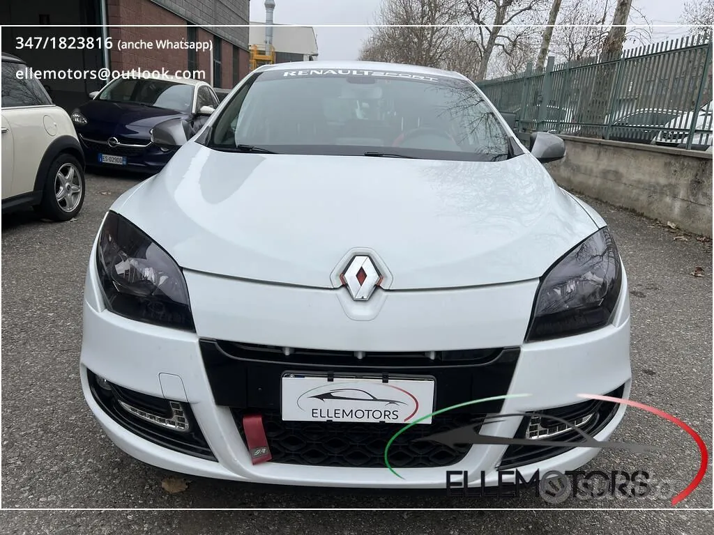 Renault Megane 2012 photo 2