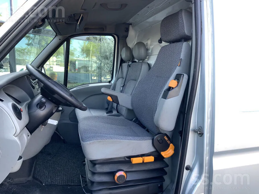 Opel Movano-2 2009 photo 4