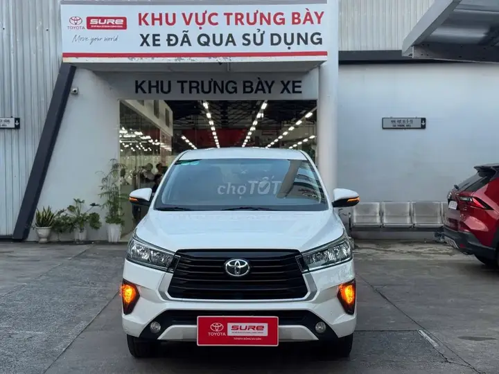 Toyota Innova 2023 photo 2