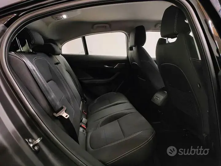 Jaguar I-Pace 2021 photo 5