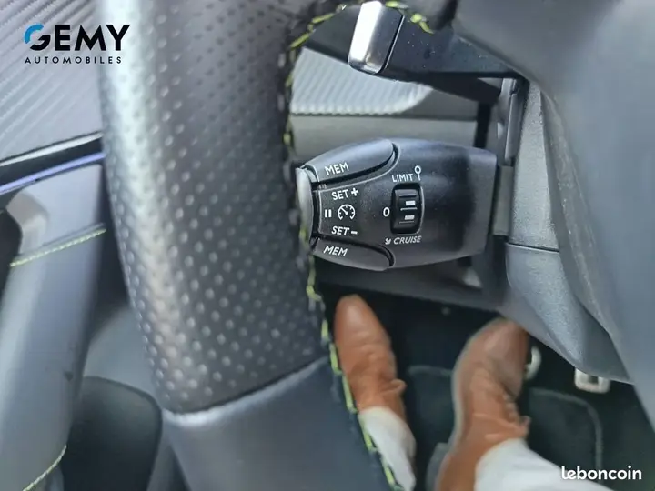 Peugeot 2008 2025 photo 5