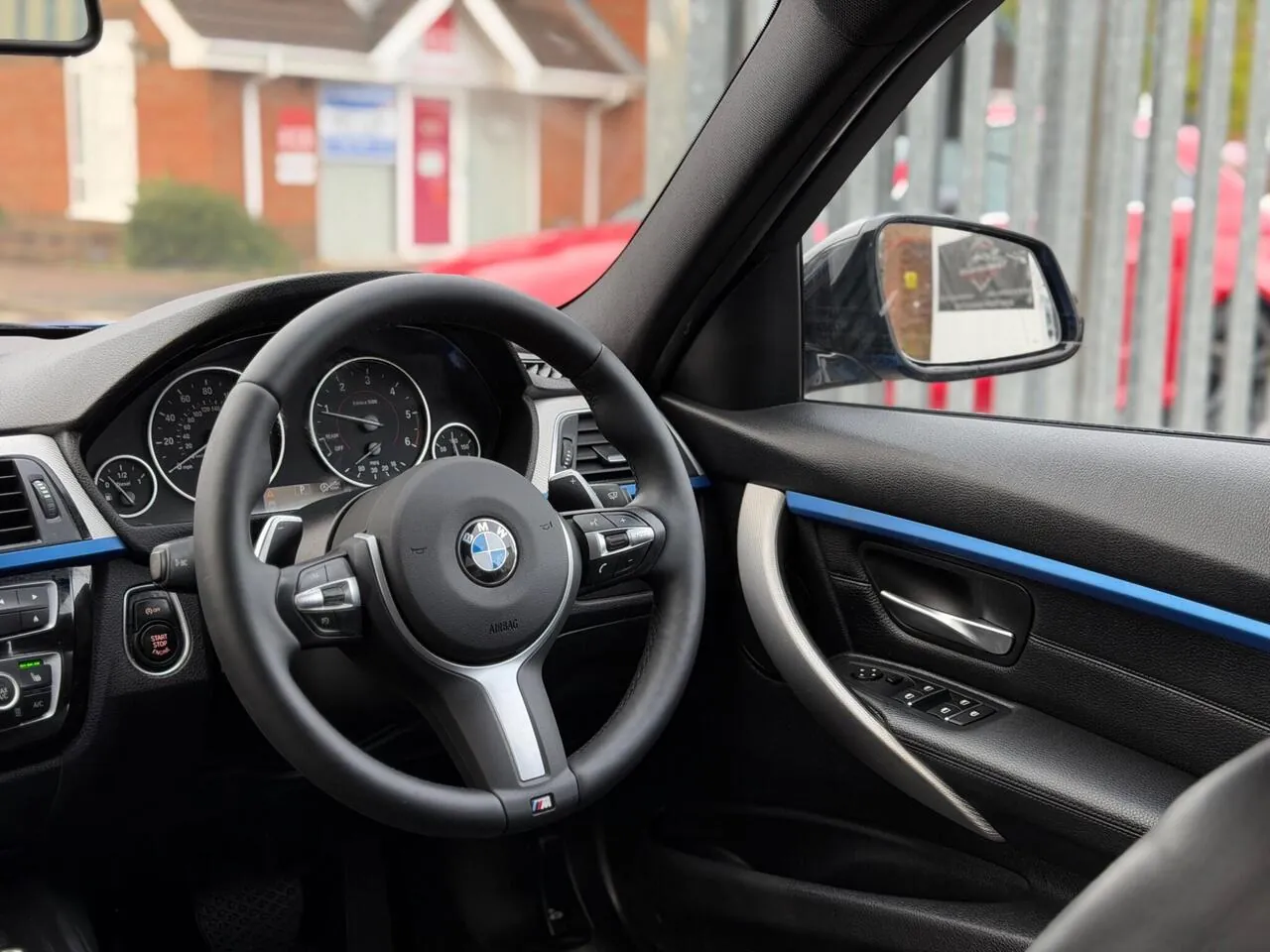 BMW 3 Series 2016 photo 4