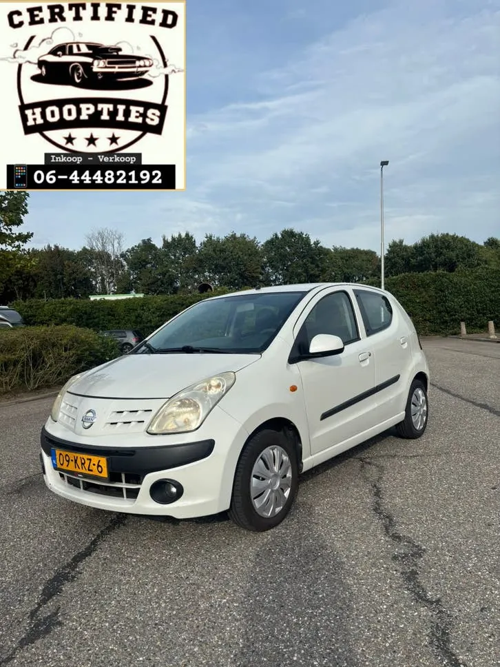 Nissan Pixo 2010 photo 2