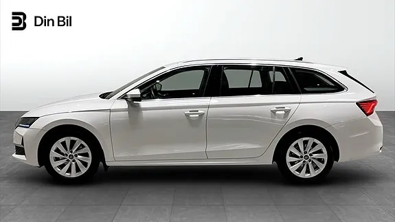Skoda Octavia 2025 photo 2
