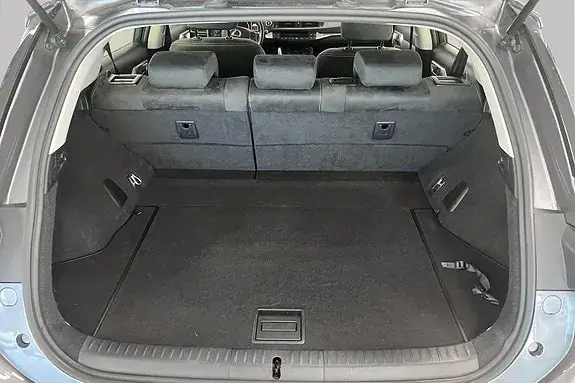 Lexus Ct200H 2019 photo 5