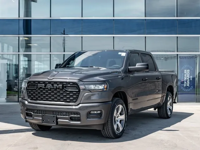 Ram 1500 Express 2026 photo 2