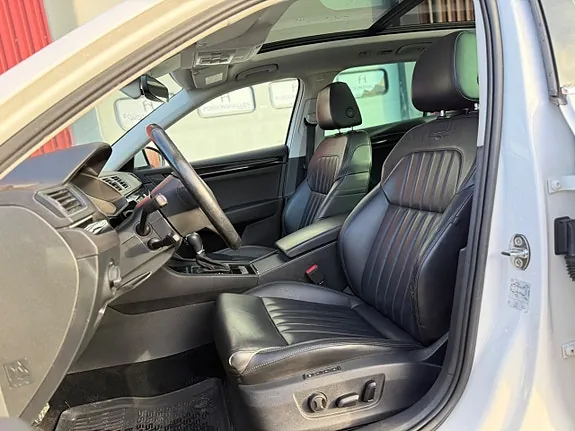 Skoda Superb 2017 photo 3
