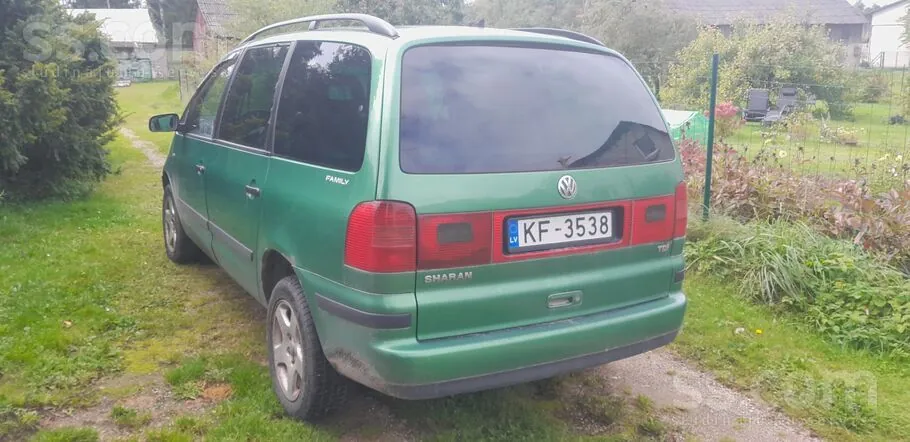 Volkswagen Sharan 2003 photo 2