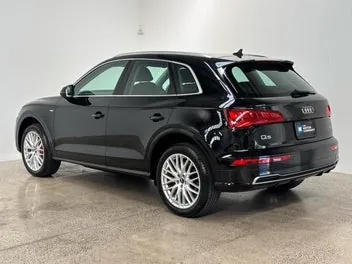 Audi Q5 2017 photo 3