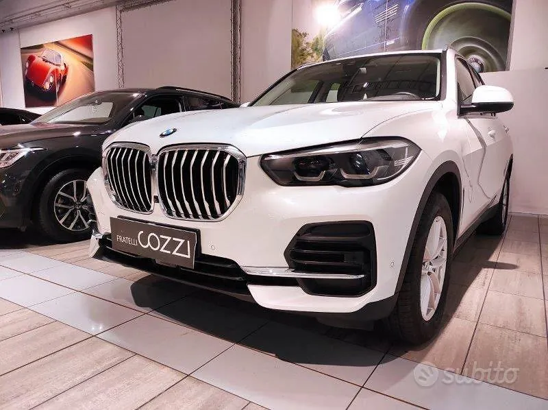 BMW X5 2022 photo 2