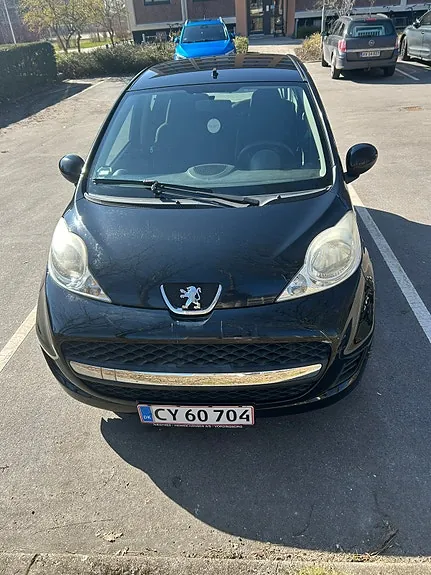 Peugeot 107 2010 photo 3