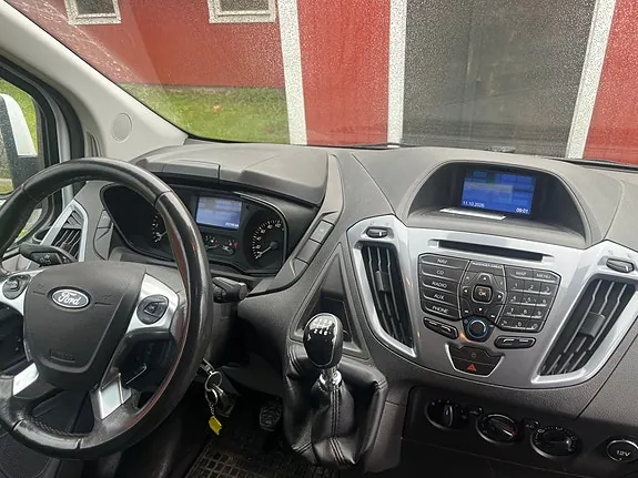 Ford Transit Custom 2015 photo 4