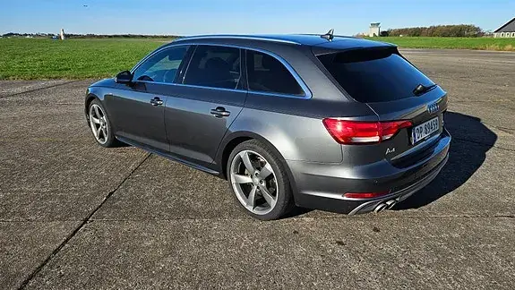 Audi A4 2016 photo 4