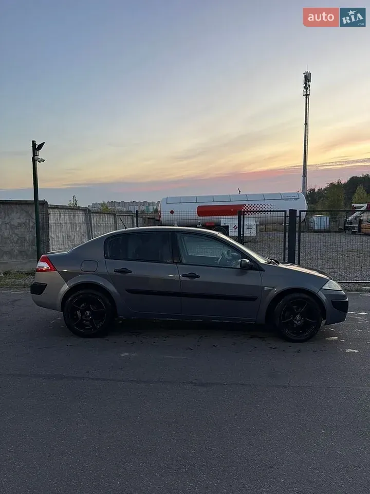 Renault Megane 2007 photo 2