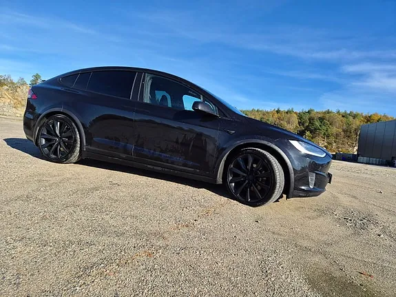 Tesla Model X 2018 photo 3