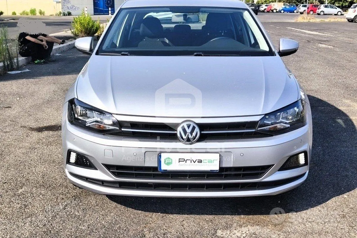 Volkswagen Polo 2017 photo 2