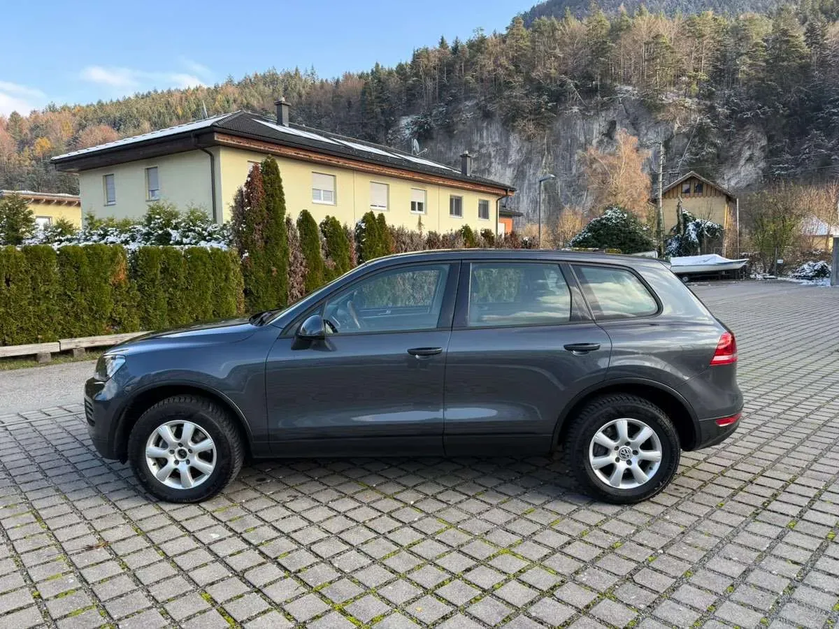 Volkswagen Touareg 2014 photo 2