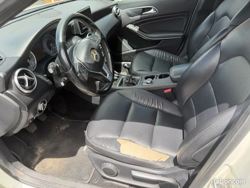 Mercedes-Benz B-Class 2013 photo 3