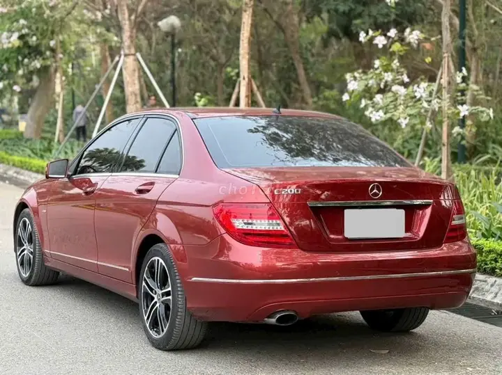 Mercedes-Benz C-Class