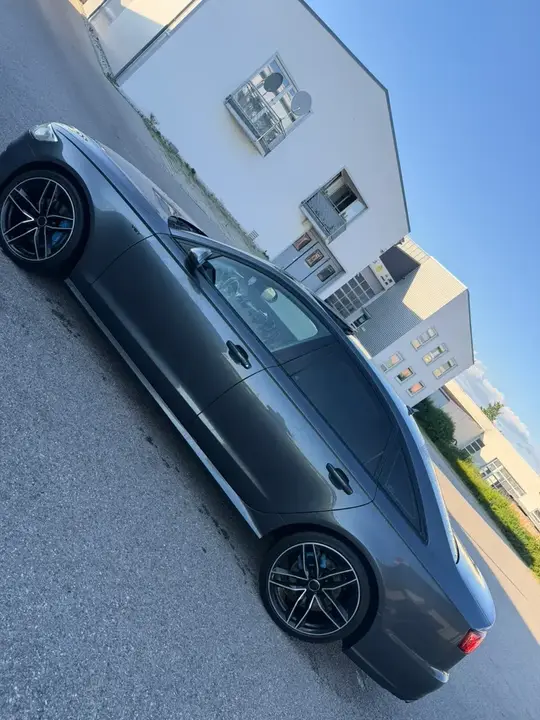 Audi A6 2015 photo 2