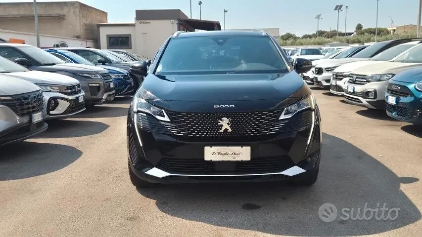 Peugeot 5008 2023 photo 4