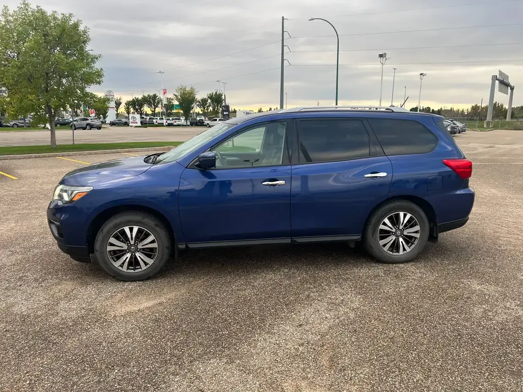 Nissan Pathfinder 2017 photo 3
