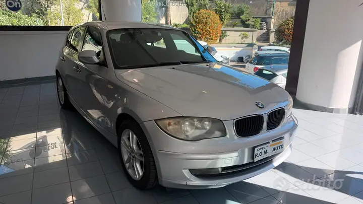 BMW 1 Series 2011 photo 4