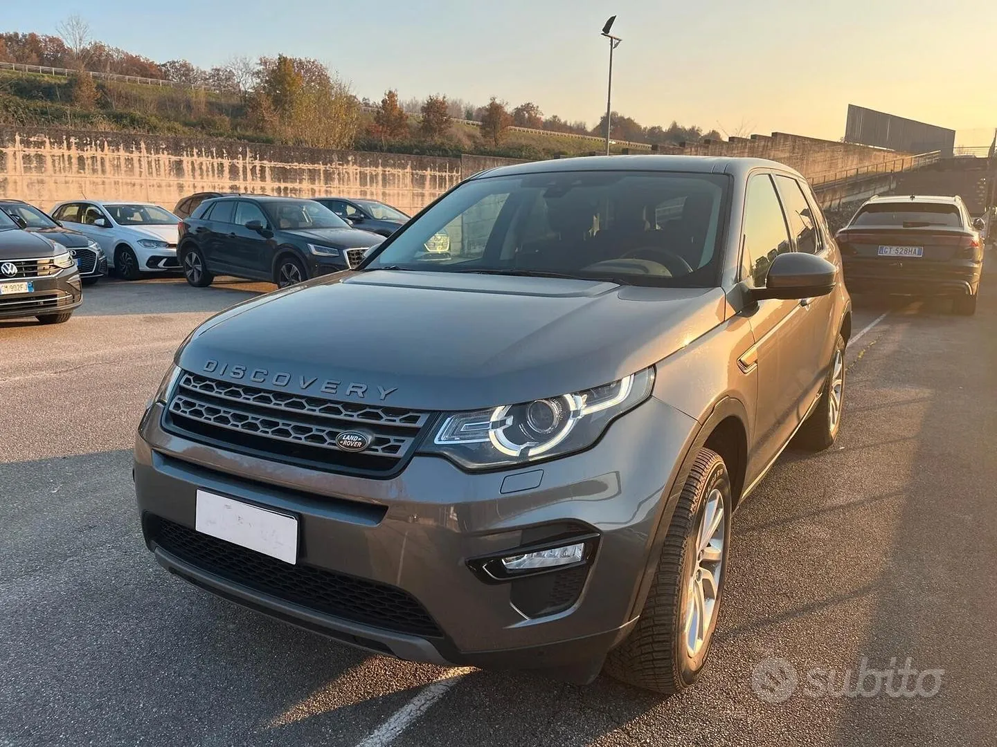 Land Rover Discovery Sport 2016 photo 3