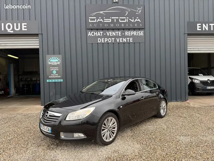 Opel Insignia 2011 photo 2
